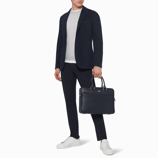 DISCOVER THE NEW AWARD BRIEFCASE