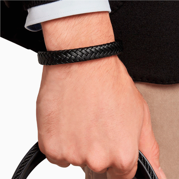 DISCOVER THE NEW ANDREA BRACELET