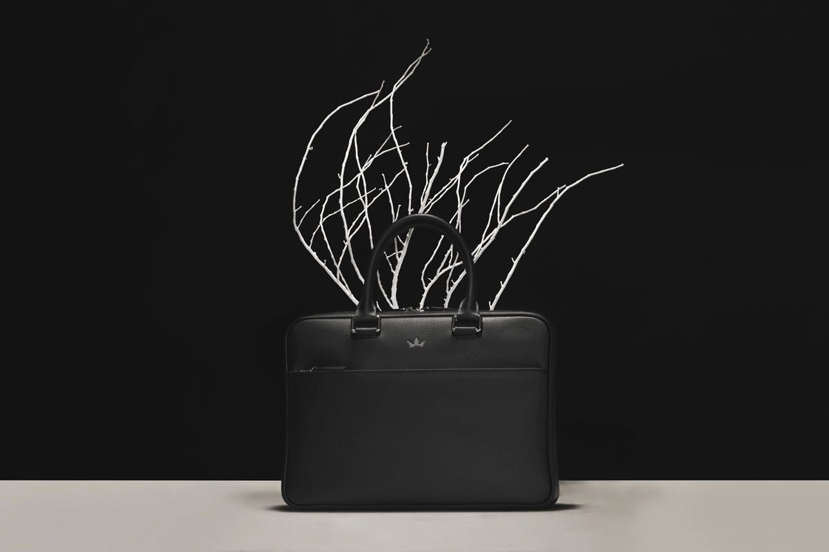 RODERER LAUNCHES ITS NEW COLLECTION OF PREMIUM LEATHER GOODS FOR MAN